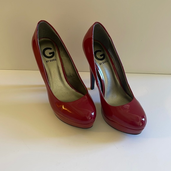 New Red Heels G by Guess - Picture 1 of 8